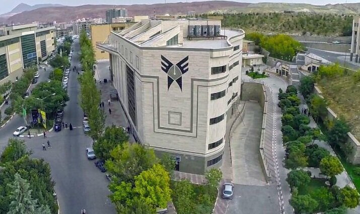 دانشگاه آزاد اسلامی استان بدون رئیس شد / زورآزمایی نمایندگان مجلس برای جایگزین جوان پور