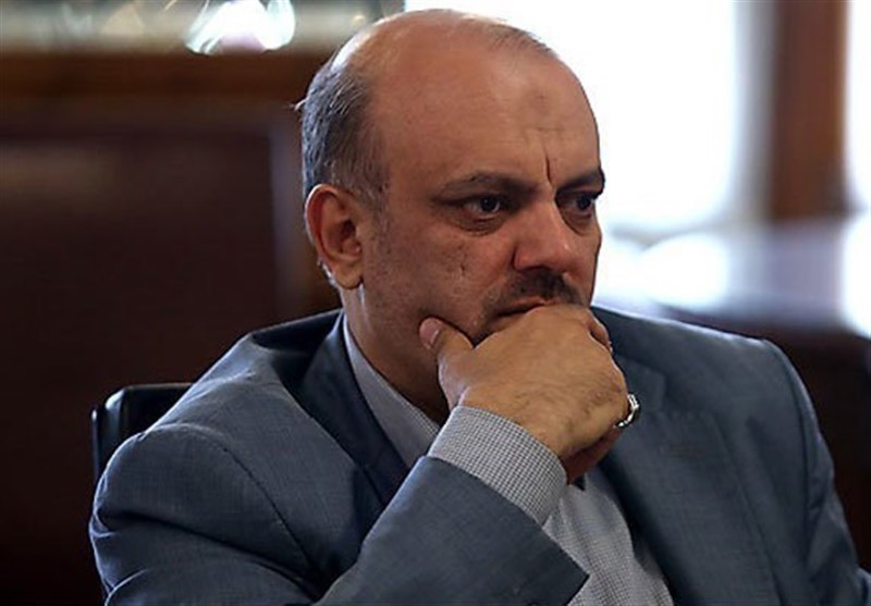 نماینده باید علم و تجربه خود را بکار گیرد