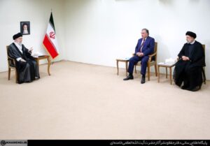 توجه به ظرفیت‌های درونی اسلحه تحریم را از کار می‌اندازد