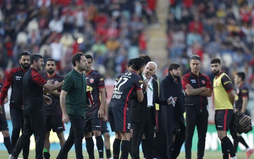 تصمیم گیرنده برای ادامه بازی، پرسپولیس بود نه داور! / تراکتور قادر به دفاع از حق خود نیست