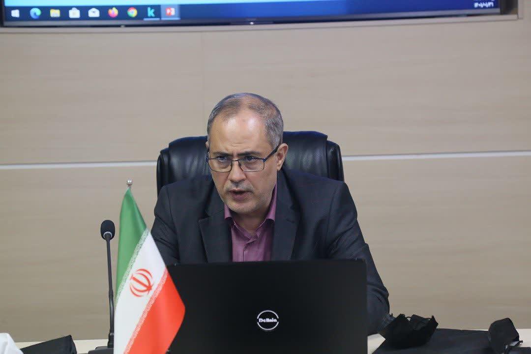 پژوهش‌ها مباحث اساسی اقتصاد را پوشش دهد و منتهی‌ به خروجی شود