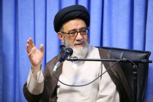روحانیون و مبلغان تنها به منبرها اکتفا نکنند