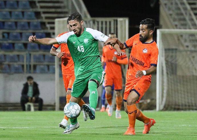 پدیده جوان تبریزی بازیکن ماشین‌سازی است یا خیبر؟/ احتیاط تیم‌های لیگ برتری در خرید امیر شهیم