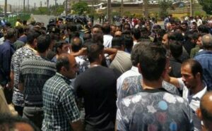 اعتراض کرکجی ها به وعده عملی نشده / به ما راه ندهید، راهتان را می بندیم