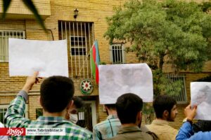 تجمع دانشجویی در تبریز علیه سیاست های ضددینی دولت باکو