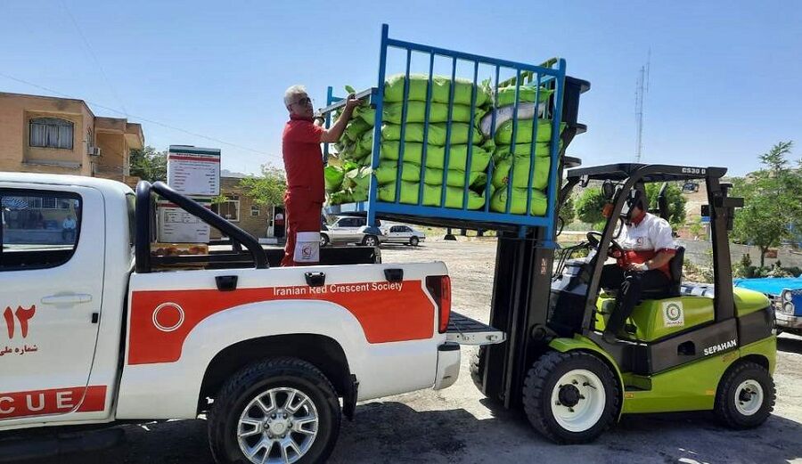 ۱۷ تن برنج در محلات کم‌برخوردار آذربایجان‌شرقی توزیع می‌شود