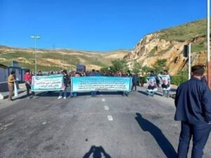 چند و چون تجمع کارگران مس سونگون / دروغی به نام برخورد فیزیکی