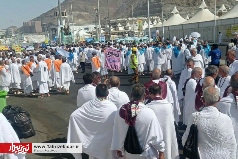 رمی جمرات همه حجاج تبریزی در مِنا / برنامه بازگشت زائران استان