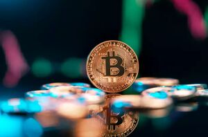 قیمت بیت کوین چند شد؟