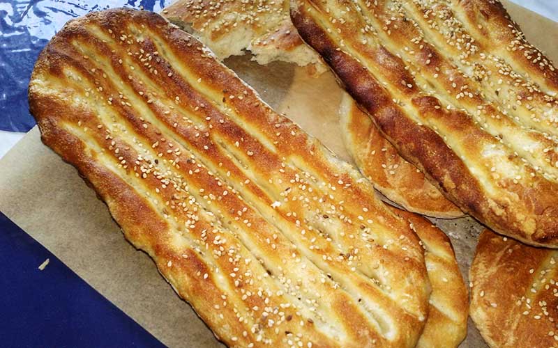 ممنوعیت فروش اجباری نان کنجدزده در آذربایجان شرقی