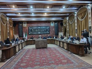 دوئل برگی و اسوتچی برای کشف توهین! / لزوم شفاف سازی بدهی ها / سرویس مدارس با نرخ جدید