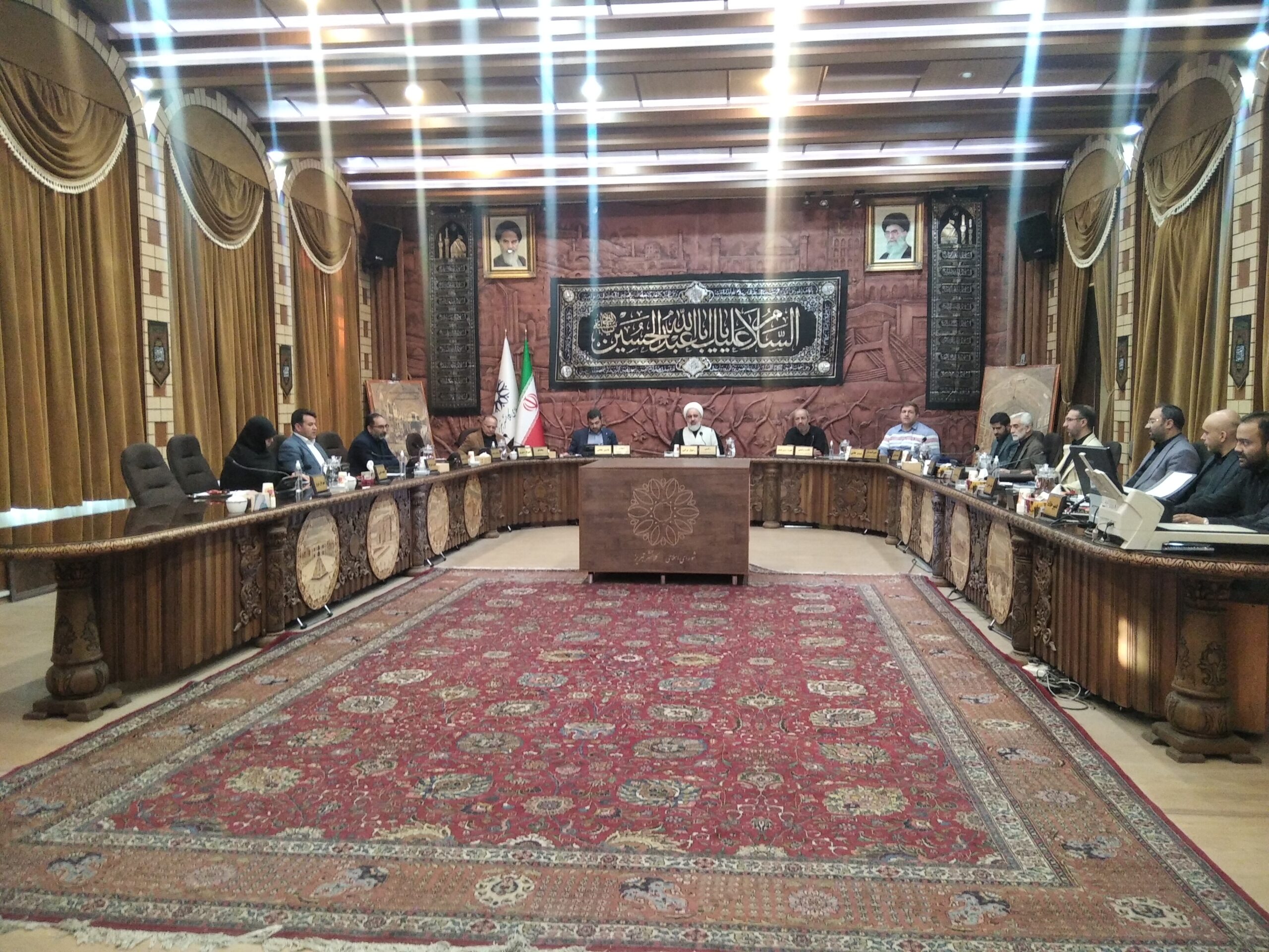 بلیط مترو و اتوبوس گران نشد / تعیین اعضای کمیسیون ها