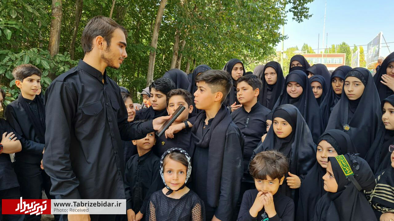 ارادت نسل مهدوی به حسین مهربان / صاحب عزا سرت سلامت