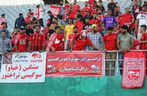 در حضور «اراک اوشاخلاری»؛ موتور تراکتور بالاخره روشن شد