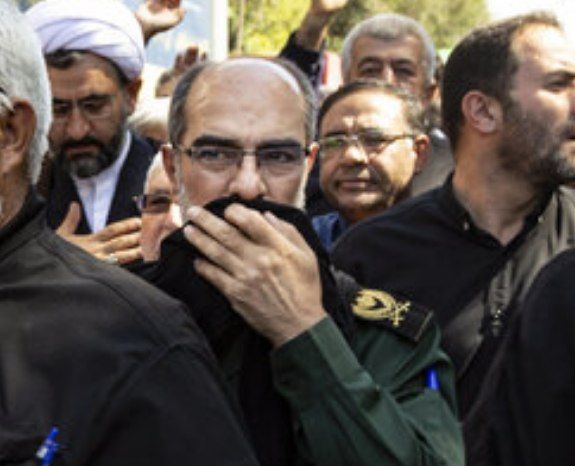 حضور مردم نشانگر غیرت و قدرشناسی از حافظان امنیت/ مردم فتنه را خنثی کردند