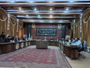 جلبک های طعم دهنده به آب تبریز / از اصلاح بودجه تا هبه / کارت منزلت برای جانبازان و سالمندان