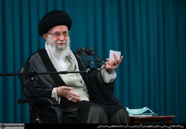 نخبه از مهم‌ترین ثروت‌های انسانی کشور است