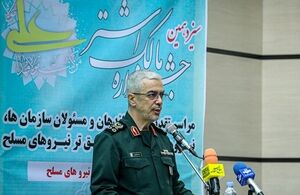 در روزهای گذشته دشمنان ، توطئه و فتنه بزرگی را علیه انقلاب اسلامی رقم زدند