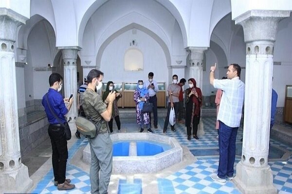 ناشنوایان با جاذبه‌های گردشگری تبریز آشنا می‌شوند