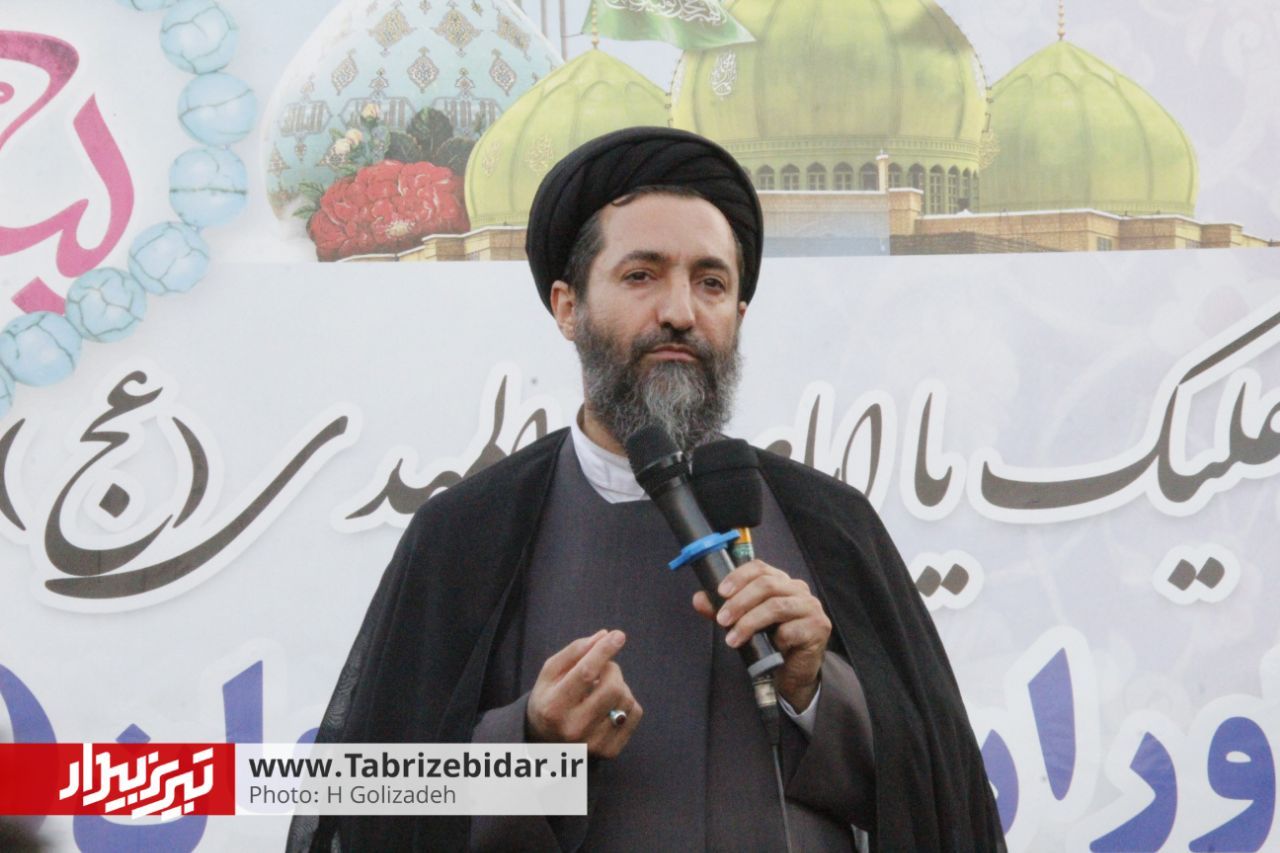 شیطنت دشمنان برای عوض کردن جای شهید و جلاد