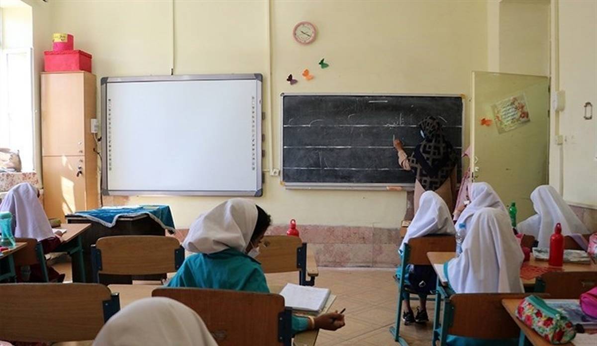 آنفلوانزا، همکلاسی فعال دانش آموزان تبریزی / ساز و کار متناقض در تعطیلی