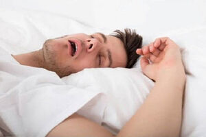 خروپف کردن نشانه این بیماری خطرناک است