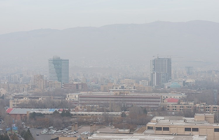 آلودگی هوای تبریز، علل و راهکار برون رفت از آن / از مازوت سوزی تا هزینه های غلط