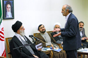 بلد نیستیم که چطور از شما عذرخواهی کنیم / نقش رهبر انقلاب در عرصه فرهنگ و هنر