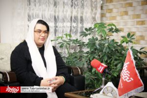 دختری از جنس فولاد / کتاب هایم را گرفتند و پول ندادند