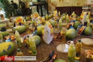 اهدای 300 بسته یلدایی