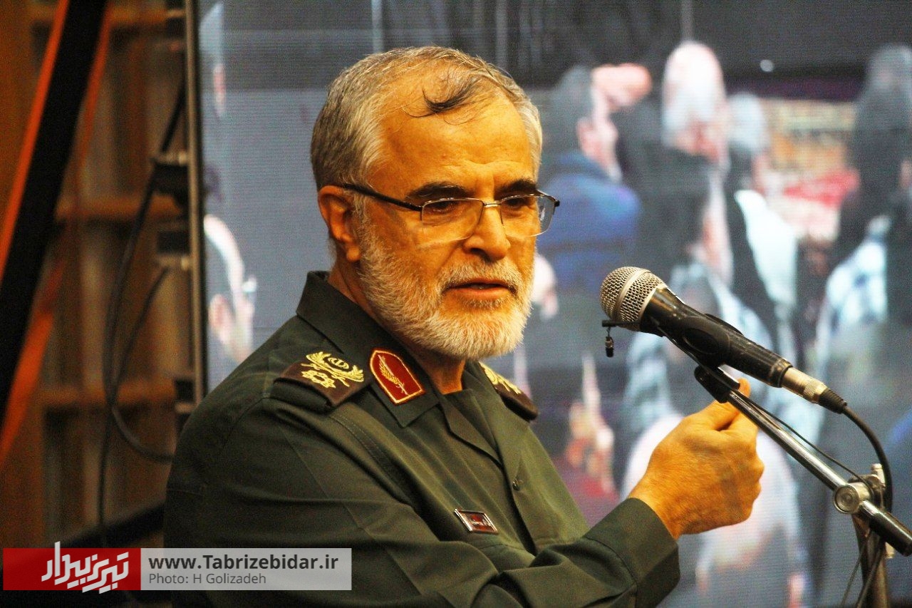 گفتم اگر میرحسین به تبریز بیاید بازداشت می کنم ولو برکنار شوم / آمریکا و انگلیس برکت کار حاج قاسم را می داند