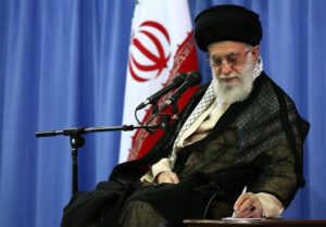 مدارس، دانشگاه ها و صداوسیما مخاطبان اصلی «اقیموا الصلاة»