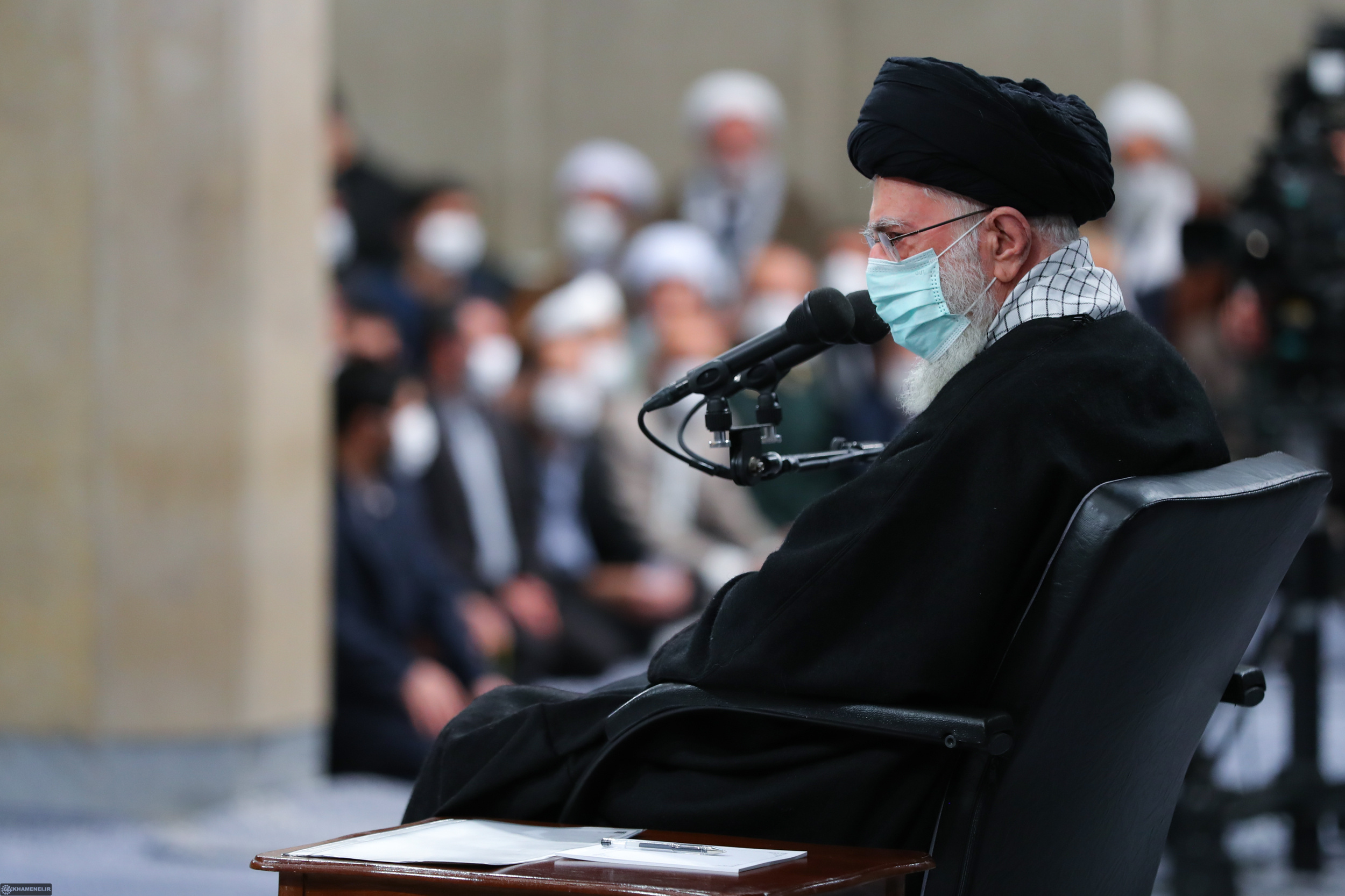 تمجید چندین باره رهبر انقلاب از قیام مردم تبریز