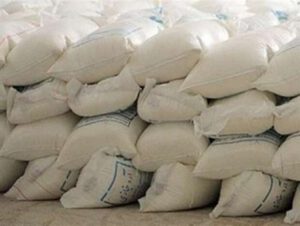 بیش از چهار تن آرد قاچاق در تبریز کشف شد