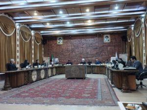 آب هست ولی کم است / اتمام حجت برگی با هوشیار / بی حجابی در اتوبوس ها