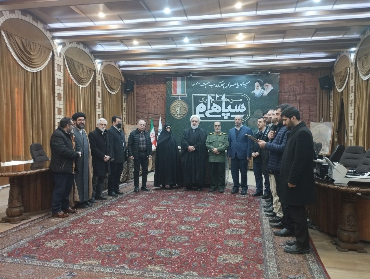 سپاه خادم همه مردم / استیصال دشمن از قدرت سپاه