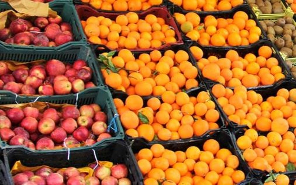 سیب و پرتقال شب عید آذربایجان شرقی تامین شد