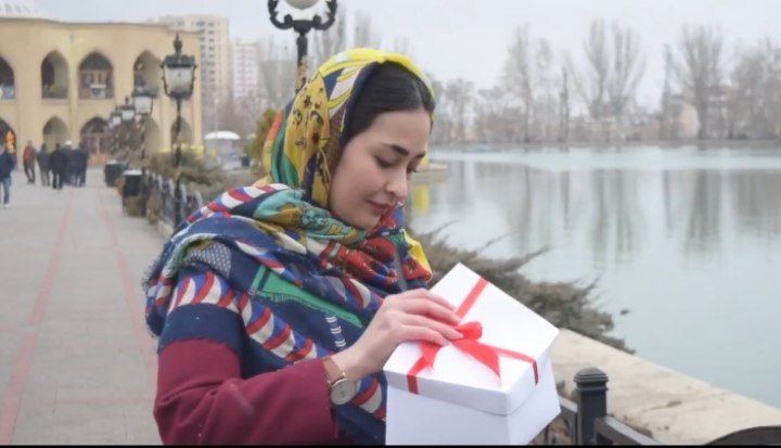 سورپرایز برای دختران شهر