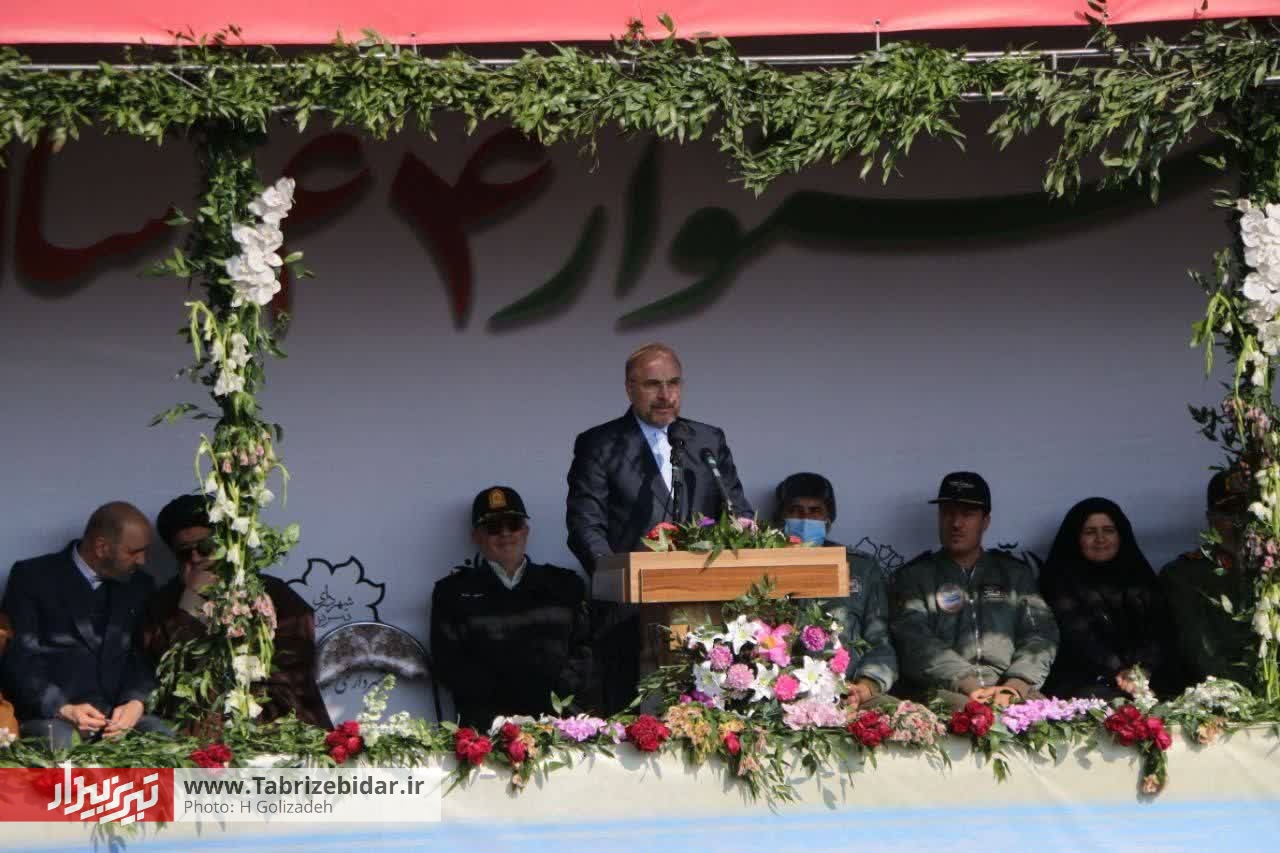 کارآمدی مسئولین حق الناس است / جامعه پویا حق مطالبه و اعتراض دارد