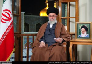 اولویت همچنان با مسایل اقتصادی / سال «مهار تورم، رشد تولید»