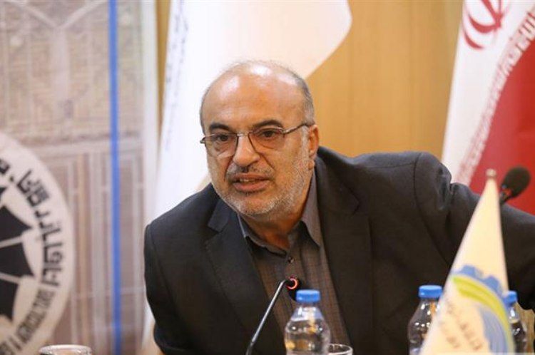 انتقاد از تجمع شکلات‌سازها در اتاق بازرگانی تبریز