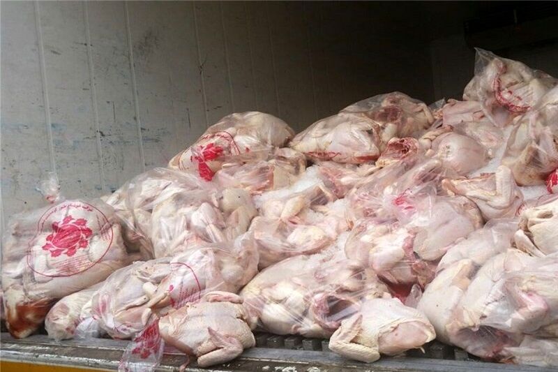 ۴۰ تن مواد گوشتی تاریخ گذشته از یک واحد در تبریز کشف شد