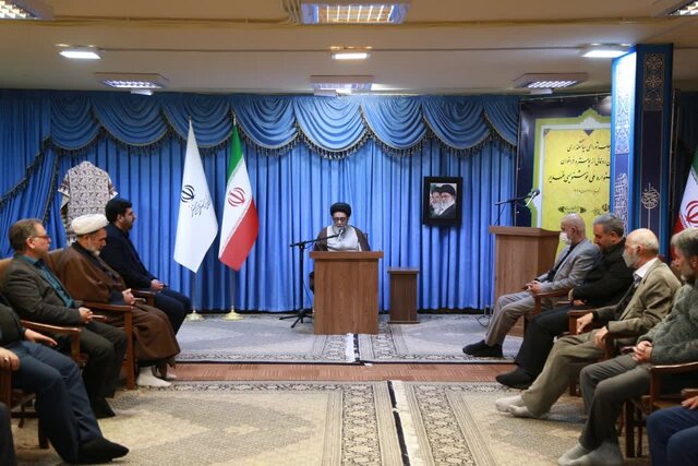 خوشنویسی شریف‌ترین هنر بصری در جهان اسلام است