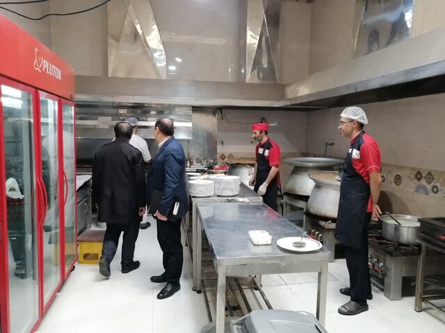 صدور ۲۵ تذکر و اخطار کتبی برای واحدهای فعال گردشگری آذربایجان شرقی