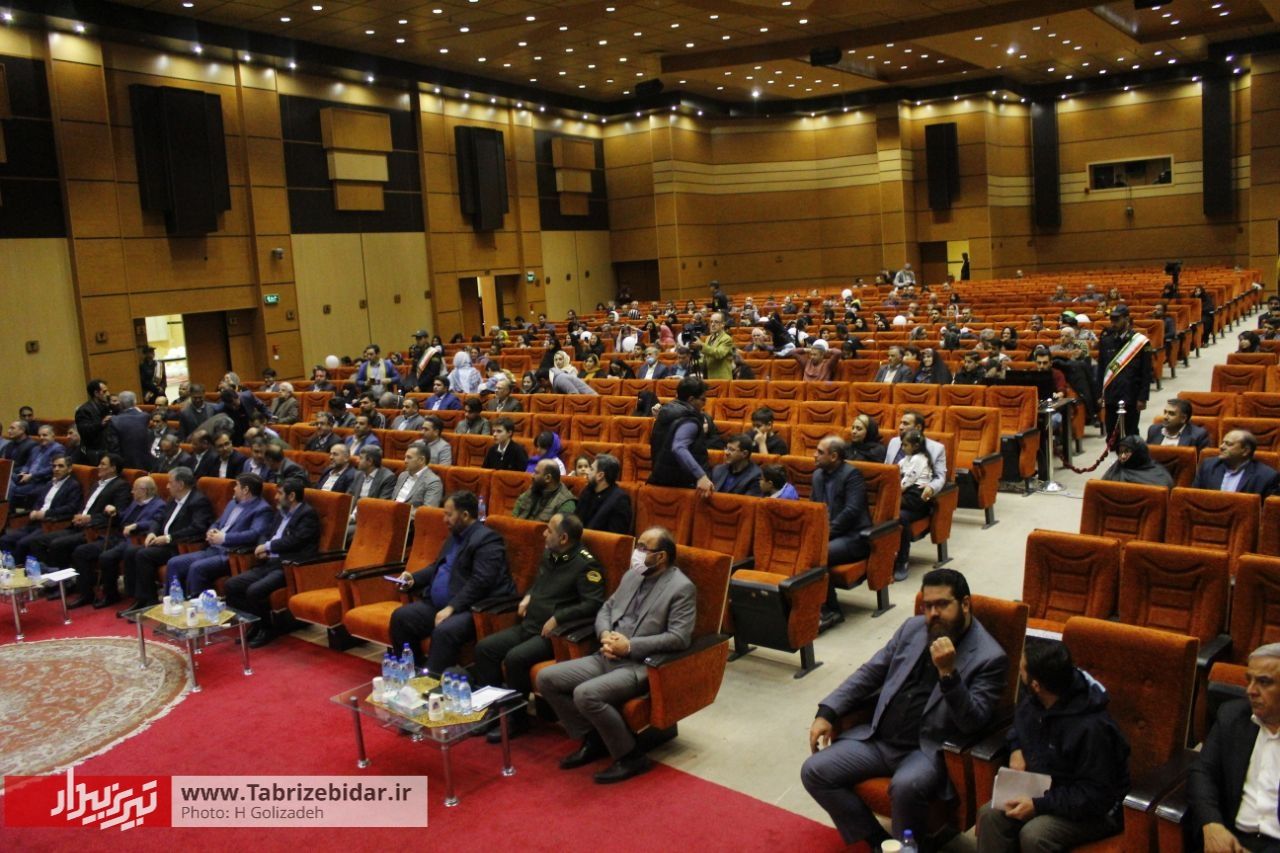 جشن گلریزان مردم تبریز با جمع آوری ۱۳ میلیارد تومان برگزار شد