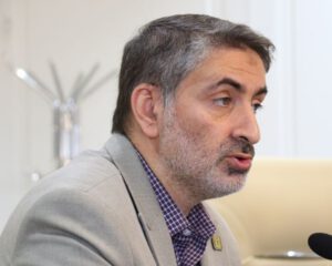 پزشکان از تعرفه های دولتی شاکی هستند / به متخلفان پست مدیریتی داده نمی شود
