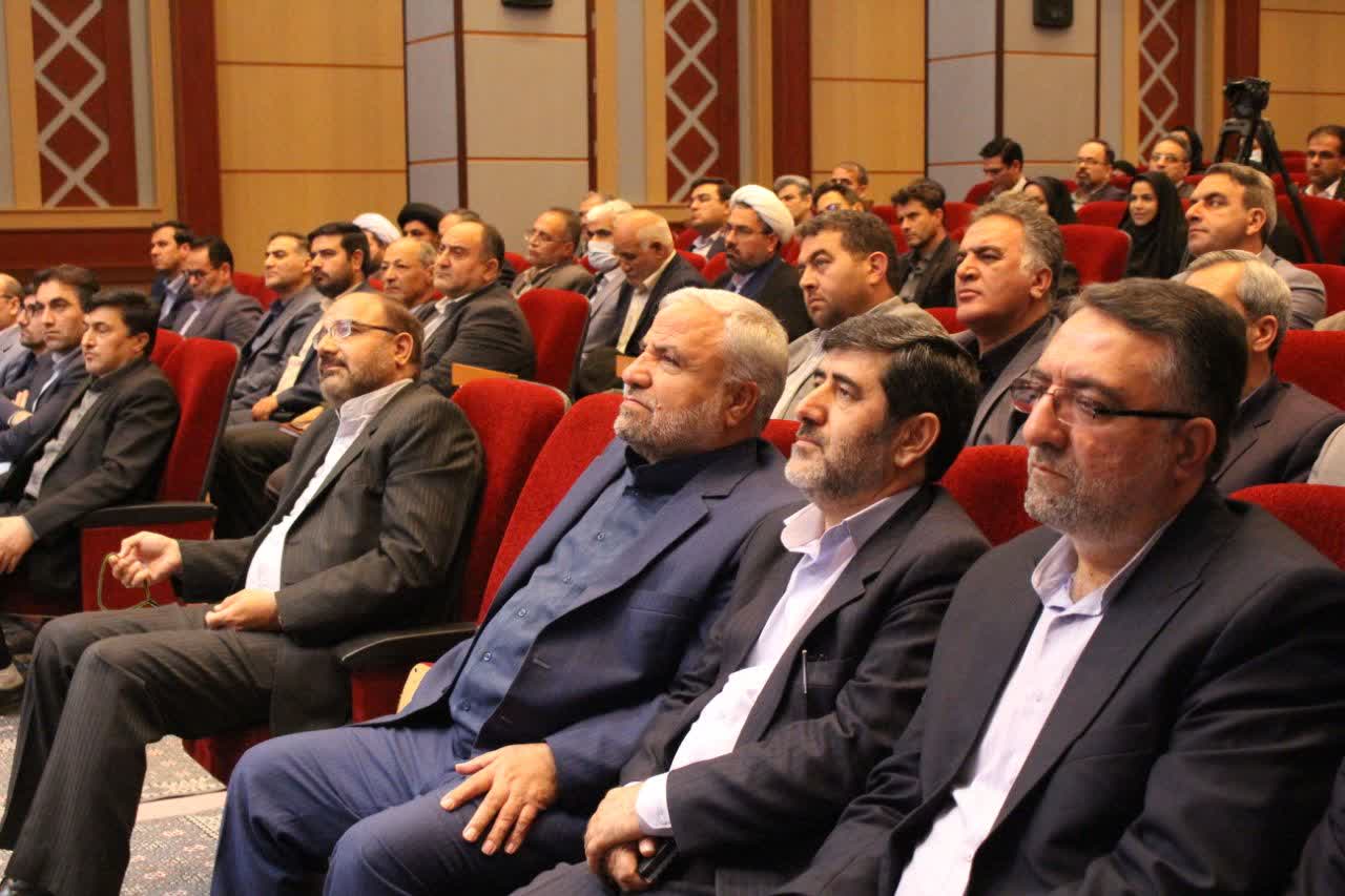 تغییر فرمانداران کلید خورد / موج اول در شبستر