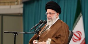 عزت به‌ معنای نفی دیپلماسی التماسی است/ 6 ضابطه الزامی در سیاست خارجی