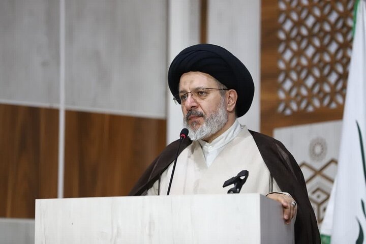 معلم قرآنی عرصه جهاد و فرهنگ است