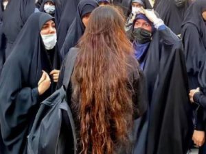 خرید بی حجابی با پول؟!